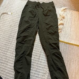 Lululemon Athletica Olive Green dance studio Joggers